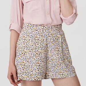 Ann Taylor LOFT Size 2 Shorts Inked Floral High Waisted Pleated Flowy Yellow‎